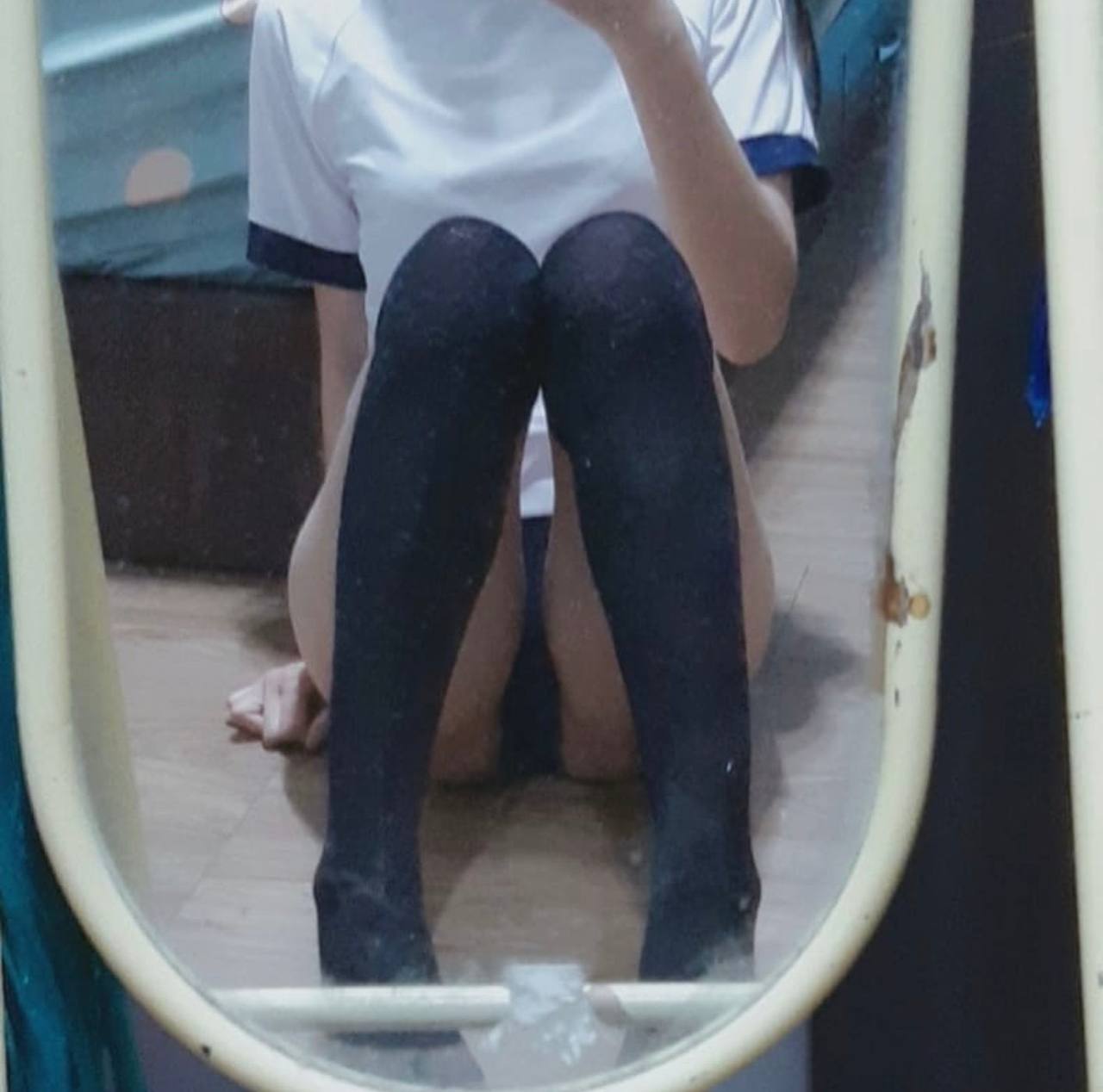 Em gái kế to con cảm ơn anh trai bằng sex
